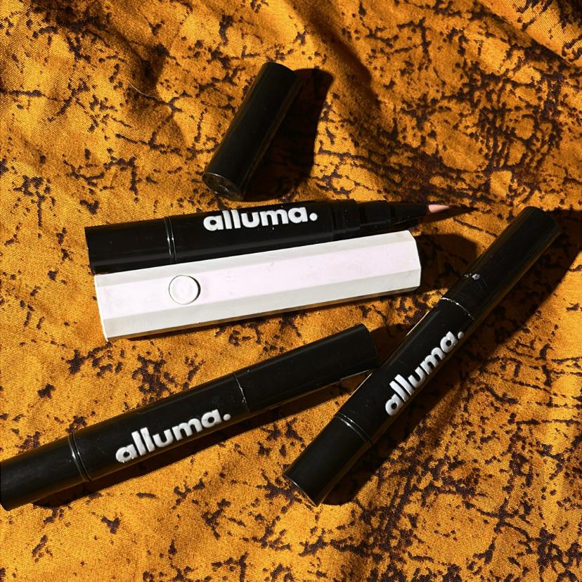 alluma. | Semi-permanent Gel Nail Polish Pen (5 Nail Pens in Unique Colors Per Set) + Free UV Lamp